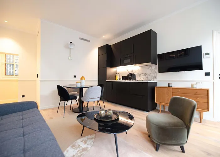 Mbm - Luxury Center Paris