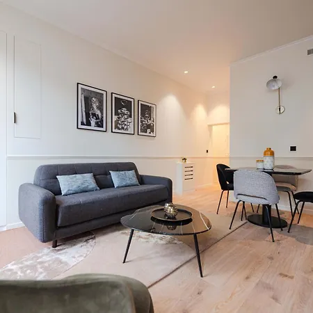 Mbm - Luxury Center 公寓